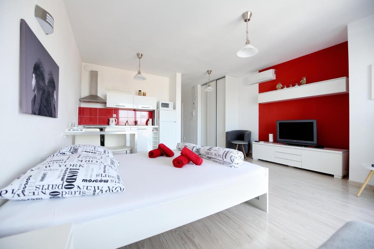 Apartman Centroom Pieszczany Zewnętrze zdjęcie