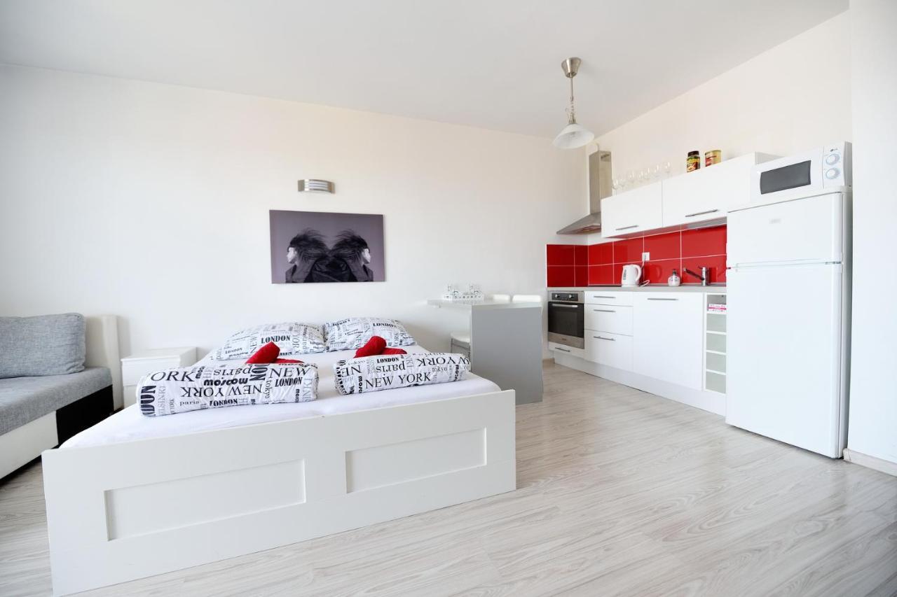 Apartman Centroom Pieszczany Zewnętrze zdjęcie