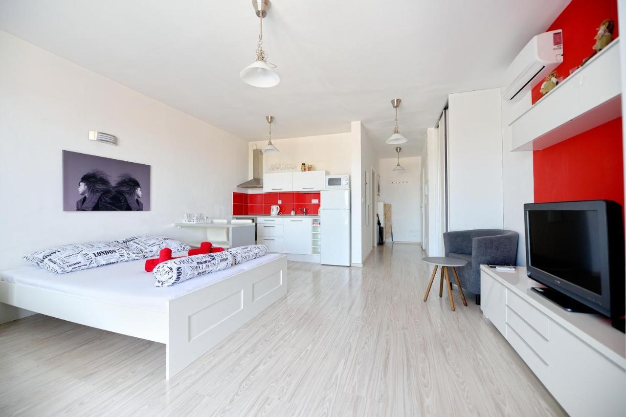 Apartman Centroom Pieszczany Zewnętrze zdjęcie