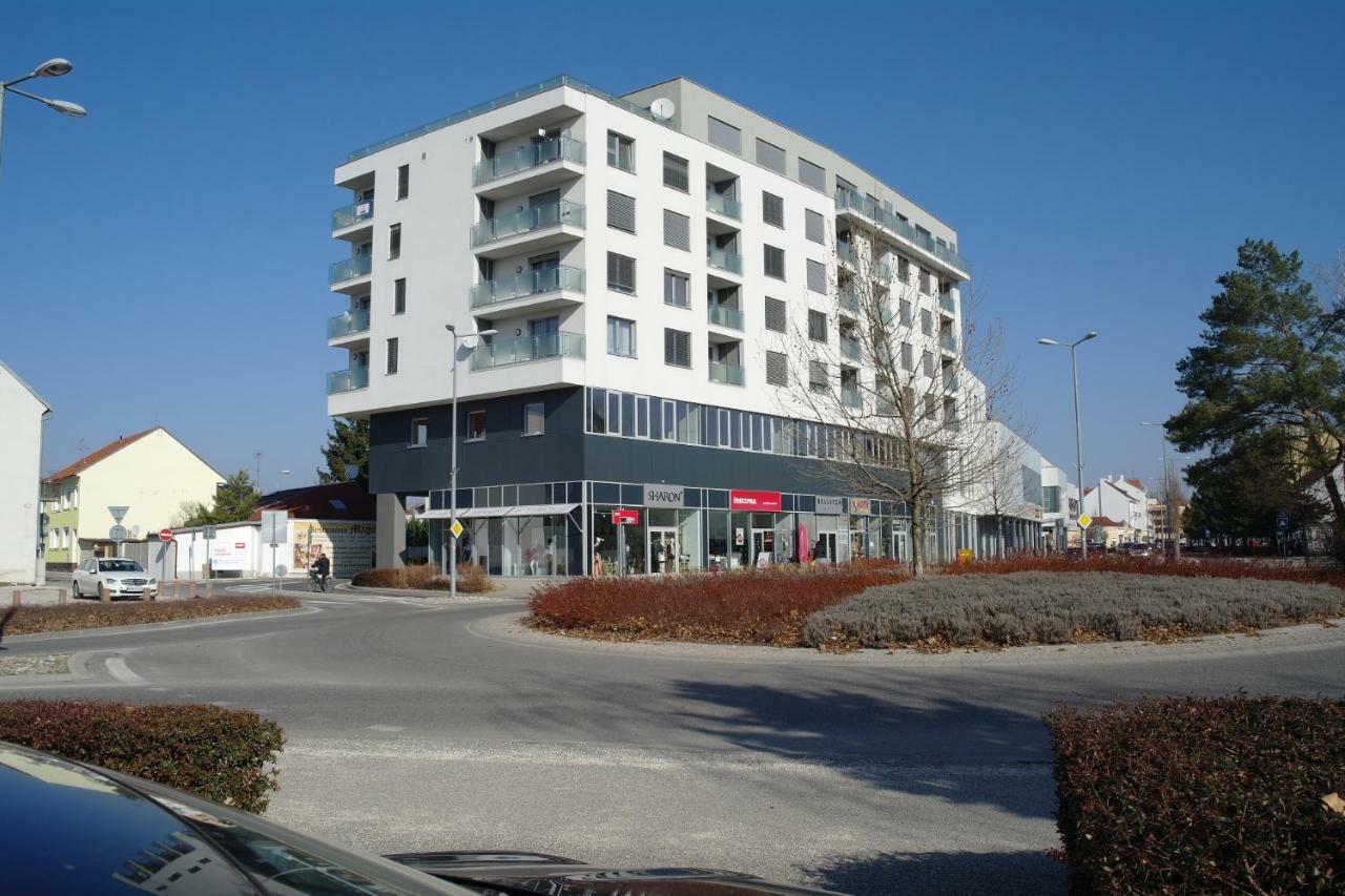 Apartman Centroom Pieszczany Zewnętrze zdjęcie